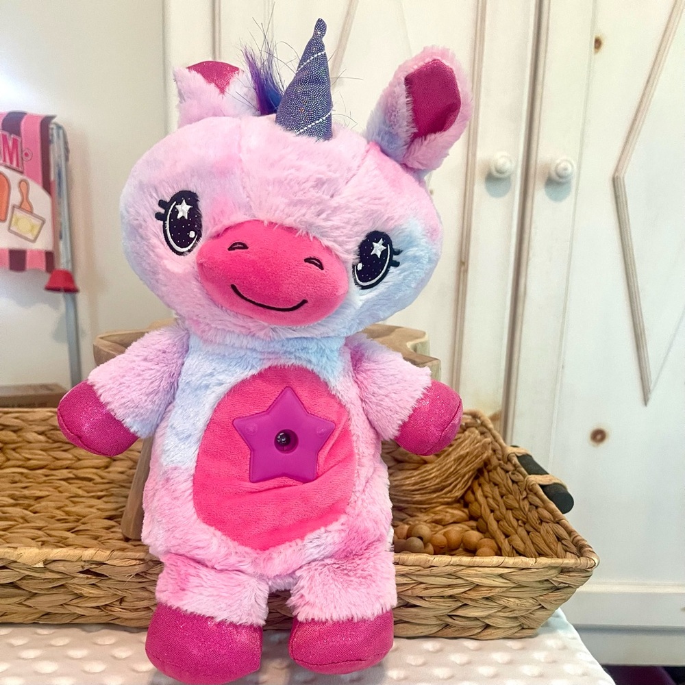 Star Belly Dream Lites plush/ stuffed animal unicorn!
Great working condition!